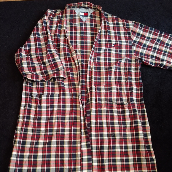 Timmy Hilfiger robe - Picture 2 of 2